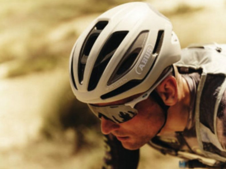 Abus Taipan Gravel Fietshelm